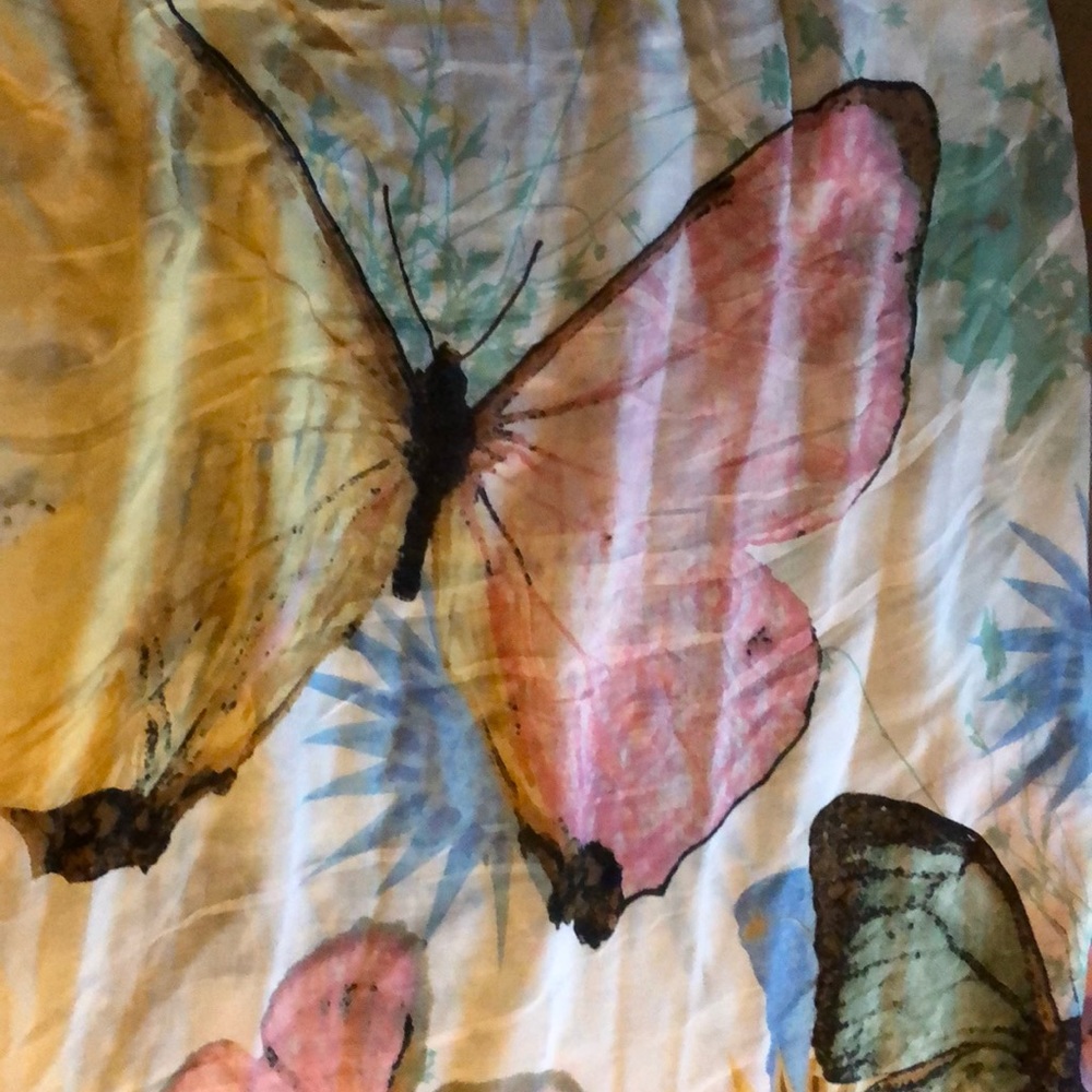Scarf - Picture 2 of 2